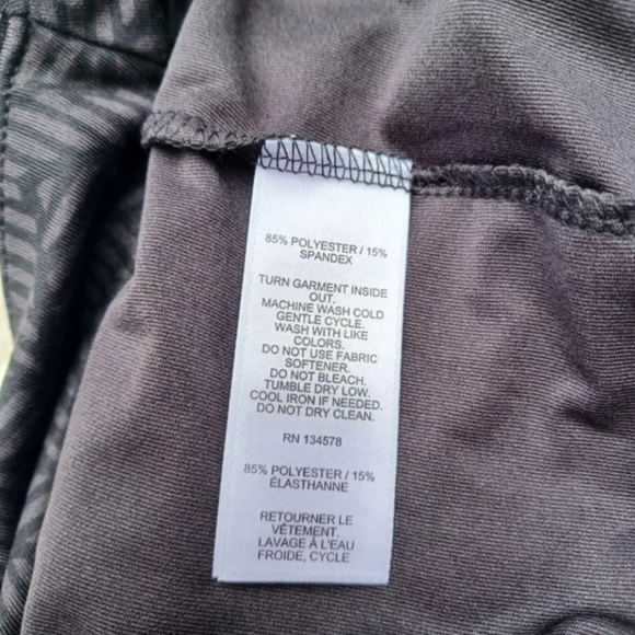 {Vineyard Vines} NEW Performance Shortie Skort - Picture 4 of 4